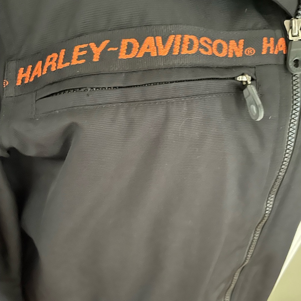 Harley Davidson Riding Jacket - Picture 8 of 9